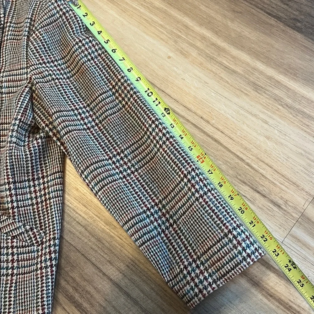 Gray 100% wool Checkered Blazer by Graff